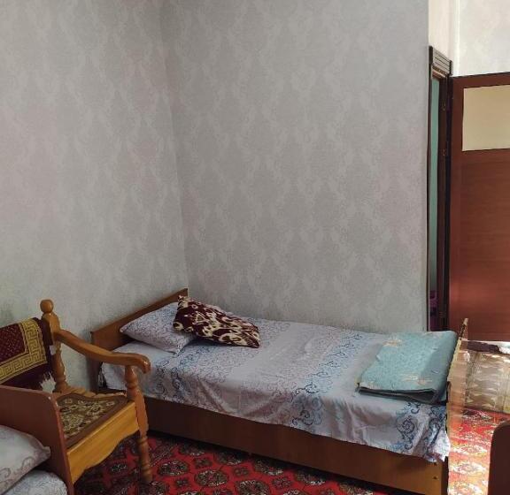 פנסיון Masturabonu Ravshan