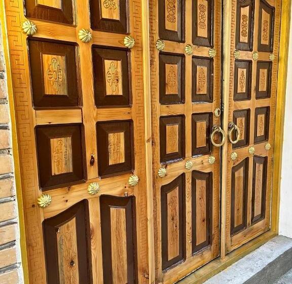 פנסיון Masturabonu Ravshan