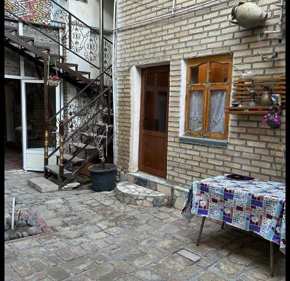 פנסיון Masturabonu Ravshan