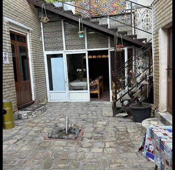 פנסיון Masturabonu Ravshan