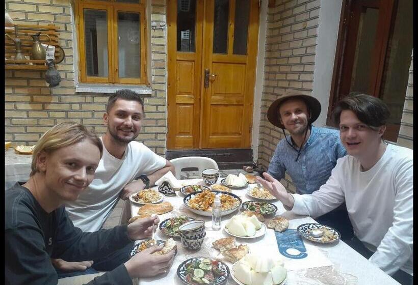 פנסיון Masturabonu Ravshan