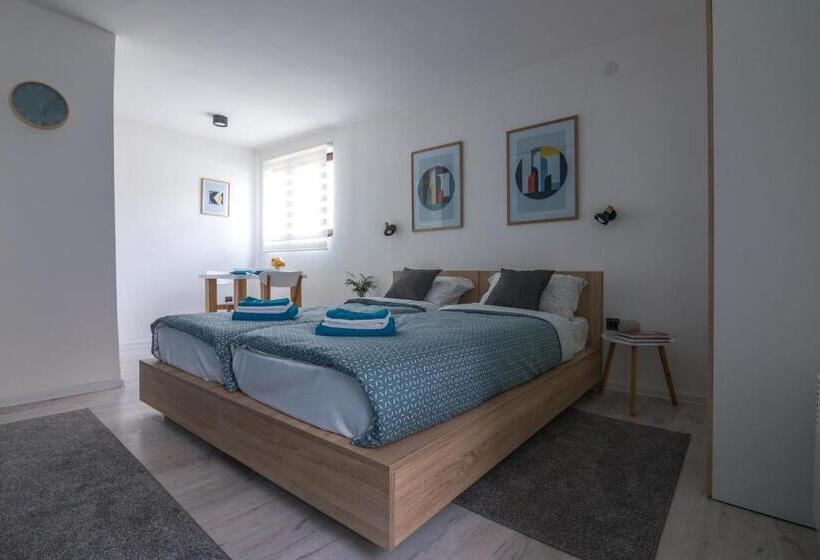 پانسیون Sunrise Apartments