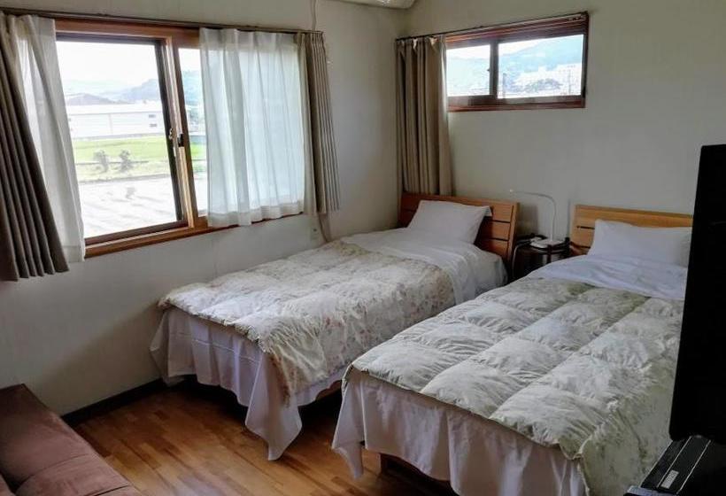 פנסיון Tokishirazu