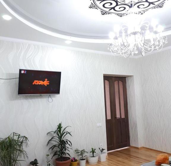 پانسیون Traveller