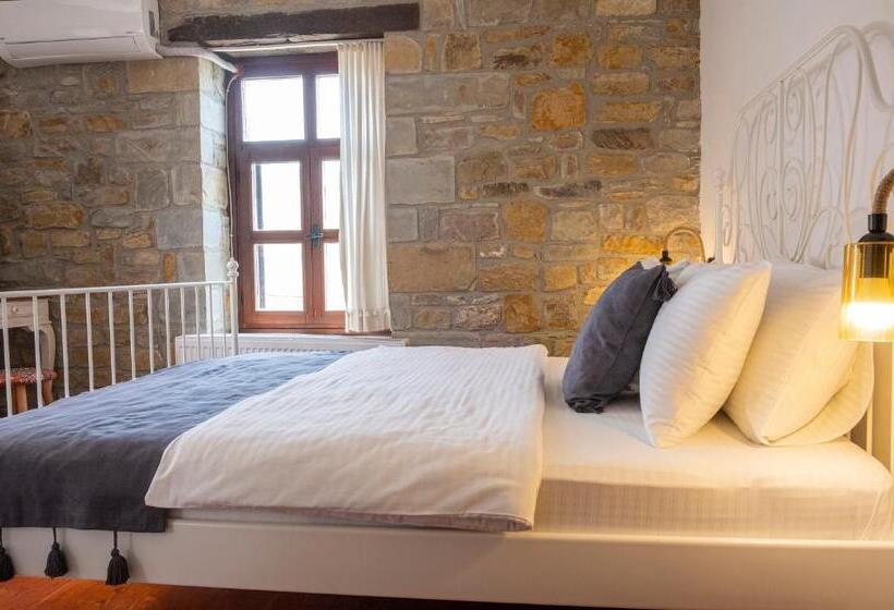 Salkım Otel Gökçeada