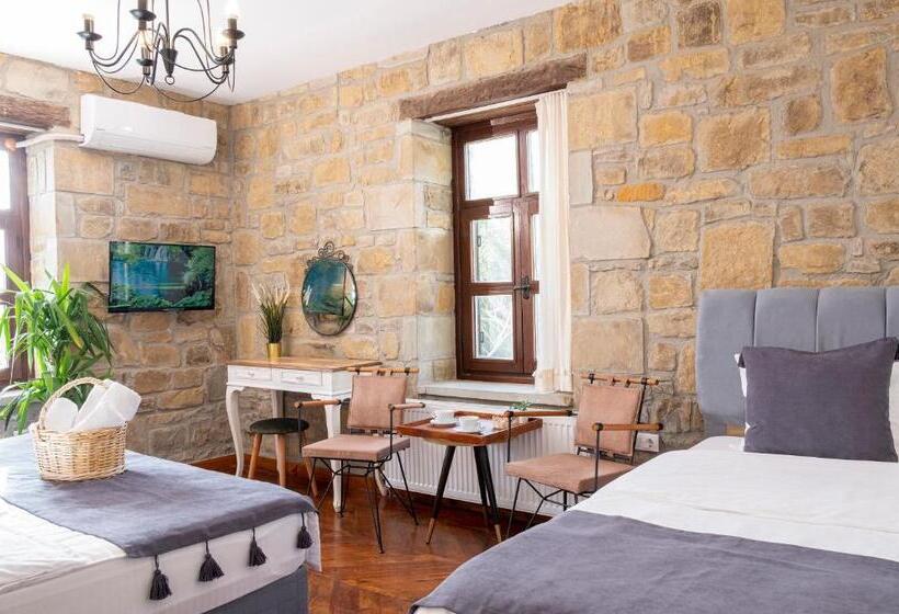 Salkım Otel Gökçeada