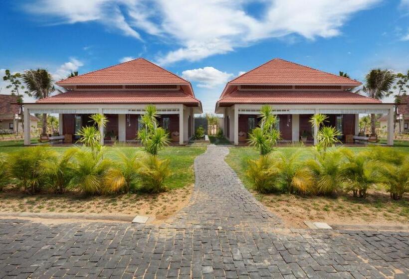 Sao Mai Beach Resort