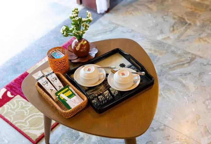 Sao Mai Beach Resort