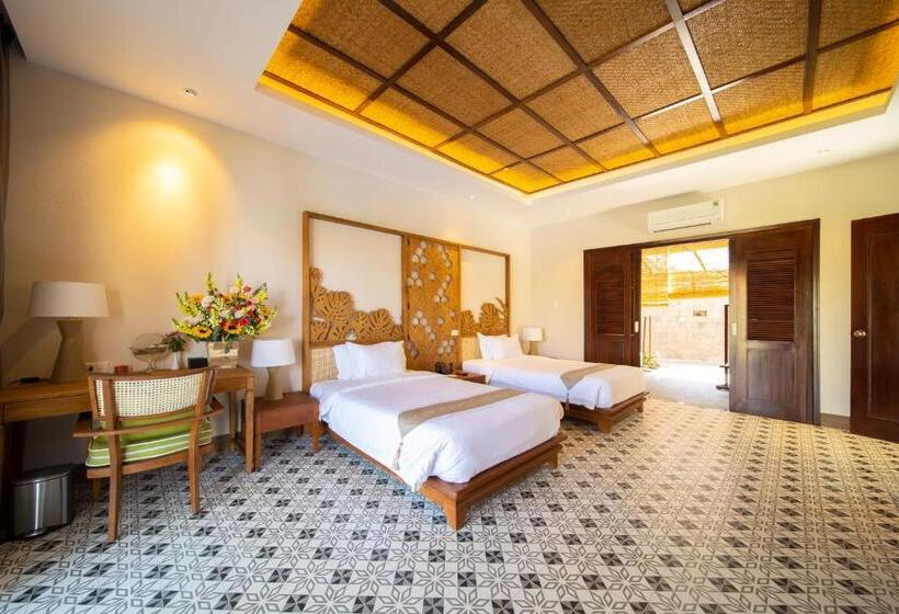 Sao Mai Beach Resort