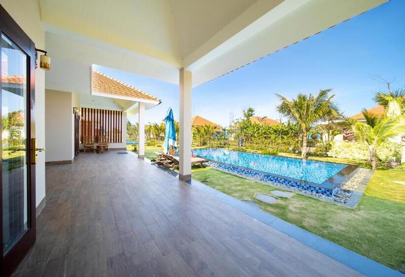 Sao Mai Beach Resort