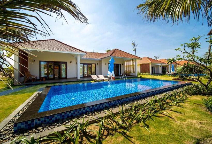 Sao Mai Beach Resort