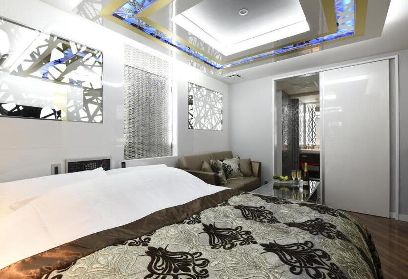 W Party W Group Hotels And Resorts