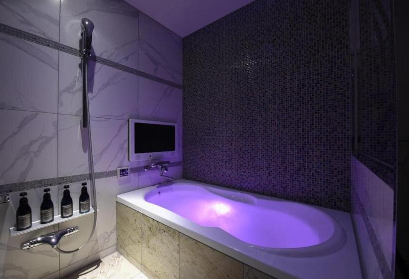 W Party W Group Hotels And Resorts