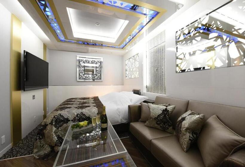 W Party W Group Hotels And Resorts