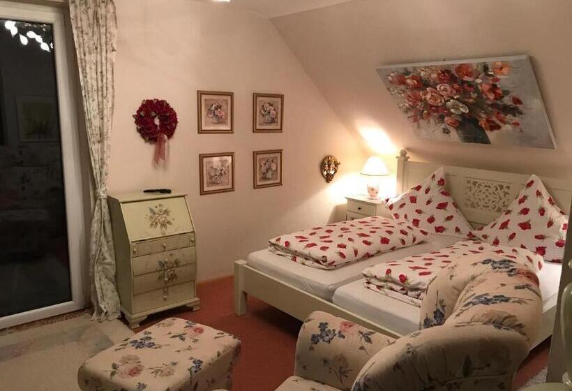 Waldhotel Auerhahn Hochkopfhaus