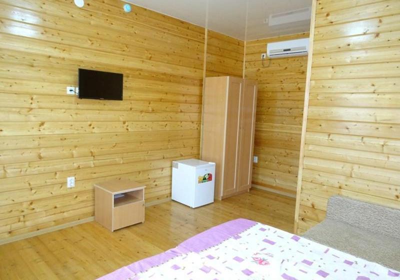 هاستل La Fontan