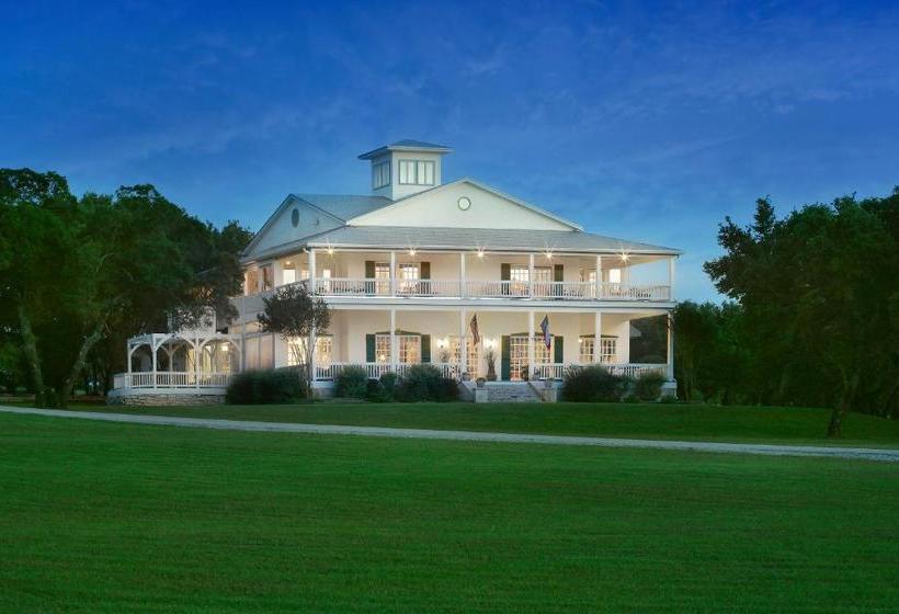 Общежитие Rose Hill Retreat Aaa Four Diamond Inn