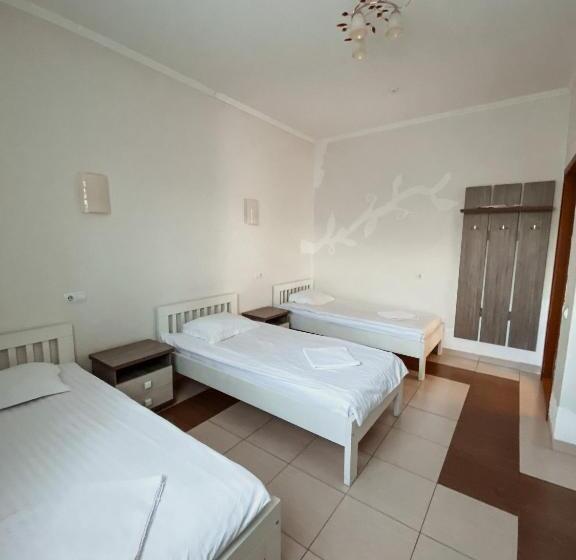 هاستل Trio Hotel Restaurant