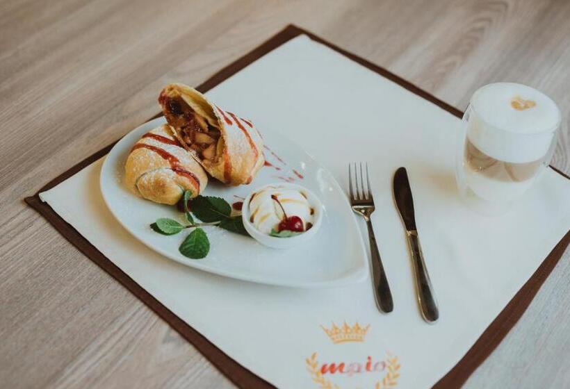 فندق صغير Trio Hotel Restaurant