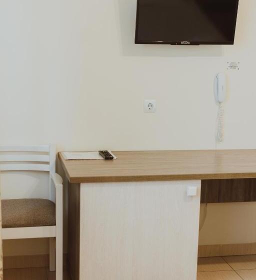 هاستل Trio Hotel Restaurant