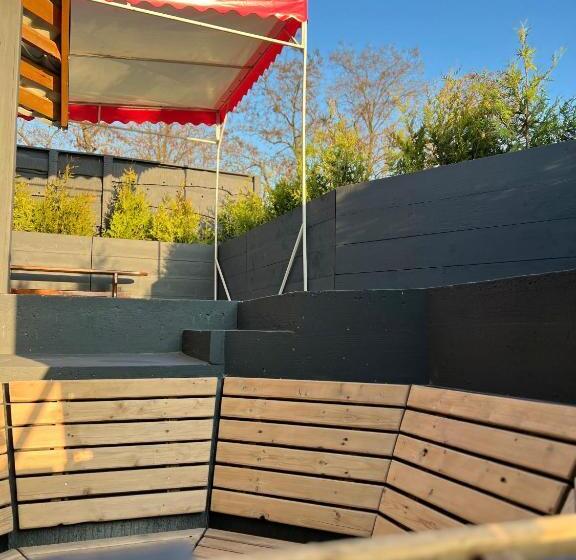 هاستل Trio Hotel Restaurant