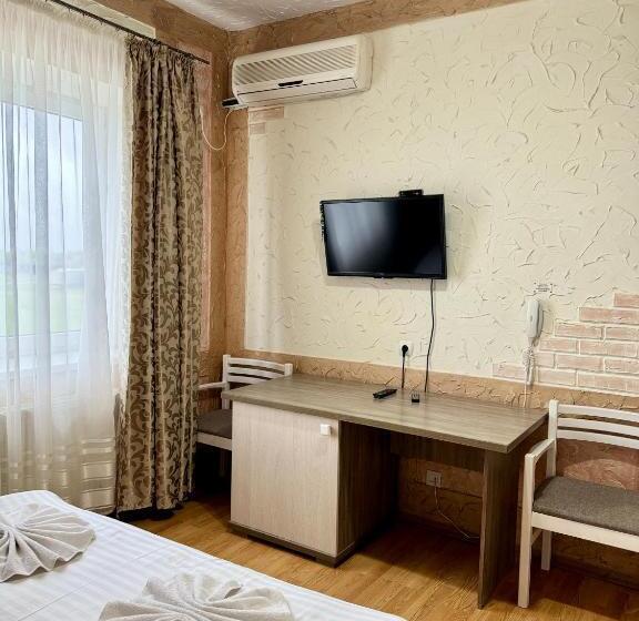 فندق صغير Trio Hotel Restaurant
