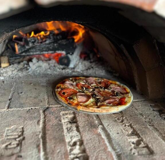 هاستل Trio Hotel Restaurant