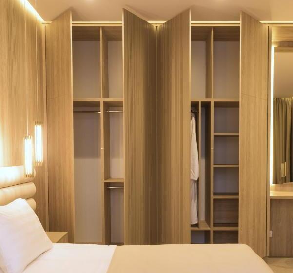 Amsterdam Hotel Aktobe