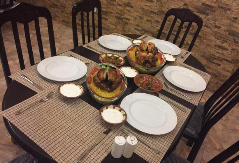 تختخواب و صبحانه Esperanza Petra