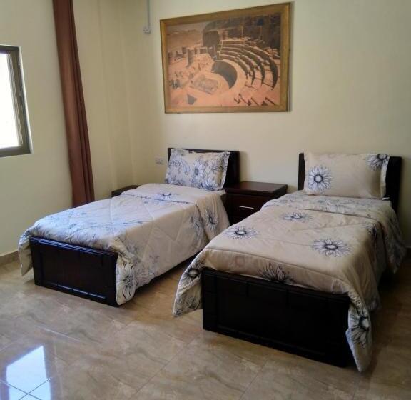 تختخواب و صبحانه Esperanza Petra