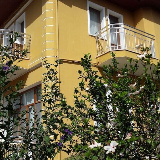 تختخواب و صبحانه Sirman Suite Boutique