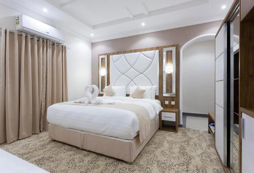 Dior Inn Apartment