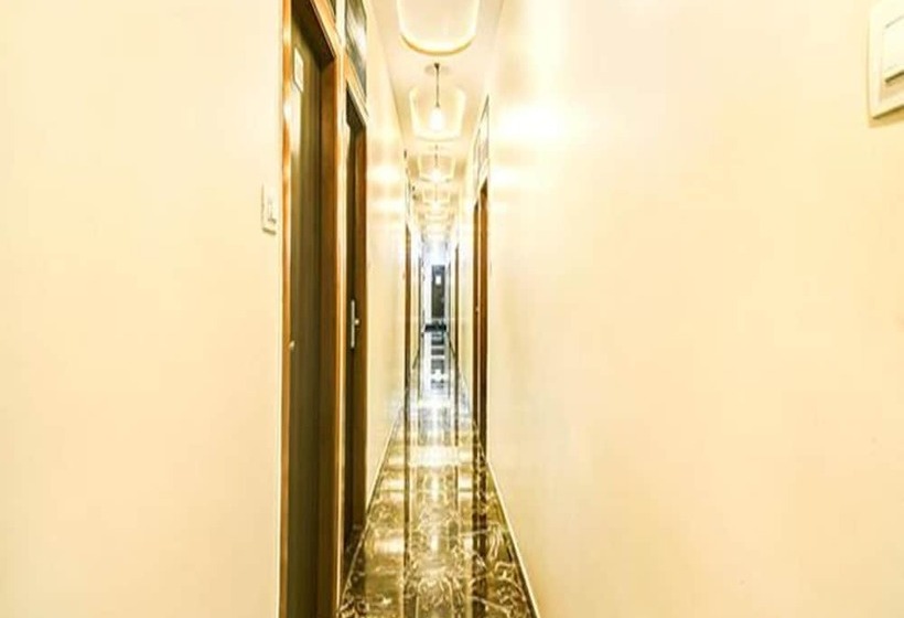 Fabhotel Axis International   Nr Mumbai International Airport