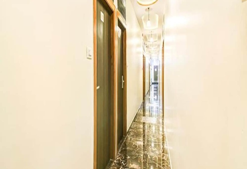 Fabhotel Axis International   Nr Mumbai International Airport