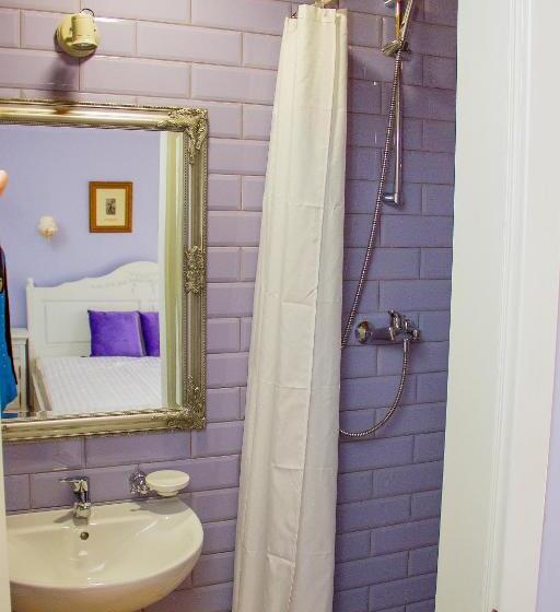 Hotel гриль станція