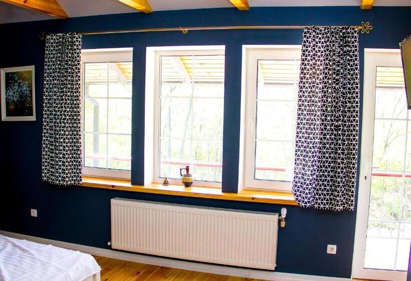 Hotel гриль станція