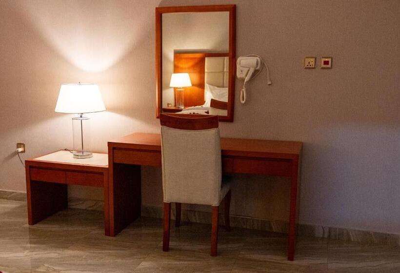 هتل بروج السالمية للشقق المخدومة Brouj Al Salmiya Apartments Serviced