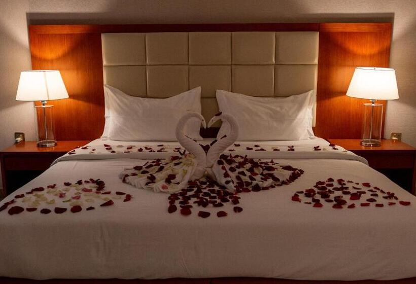 هتل بروج السالمية للشقق المخدومة Brouj Al Salmiya Apartments Serviced