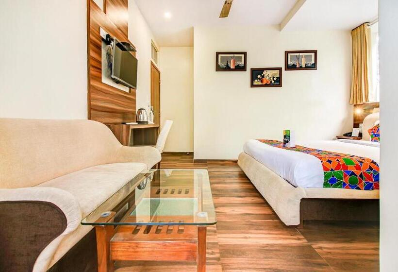 Fabhotel Axis International   Nr Mumbai International Airport