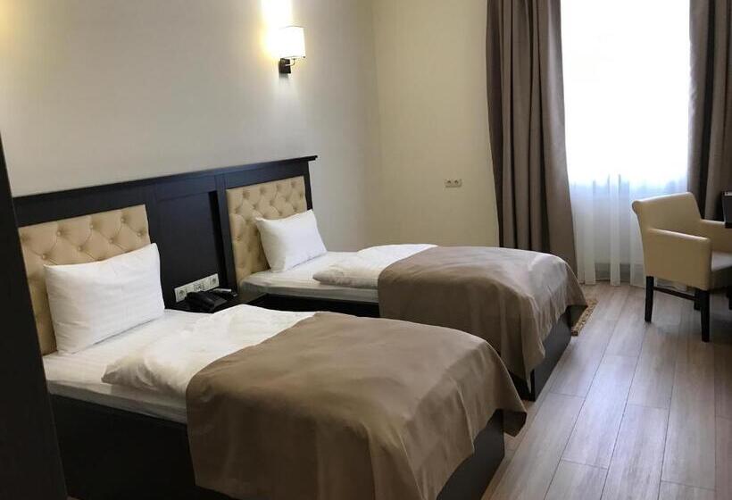 בית מלון כפרי Ferdinand