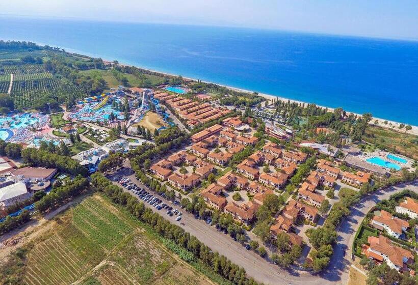 Отель Futura Club Itaca Nausicaa