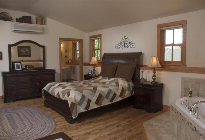 فندق Lake Orchard Farm Retreat