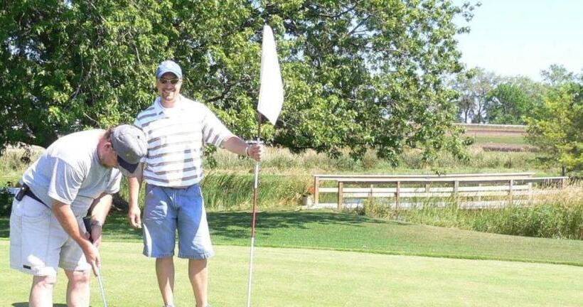 فندق Lake Orchard Farm Retreat