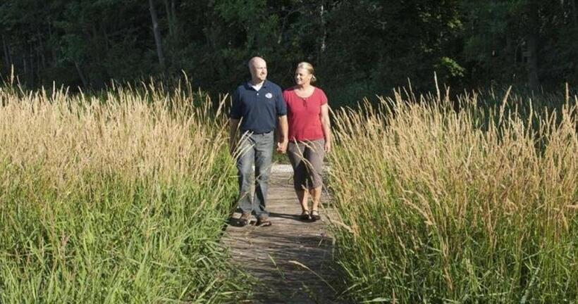 فندق Lake Orchard Farm Retreat