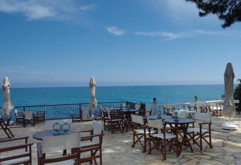 فندق Marvel Tree