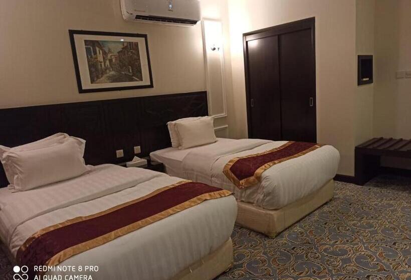 בית מלון כפרי Rollins