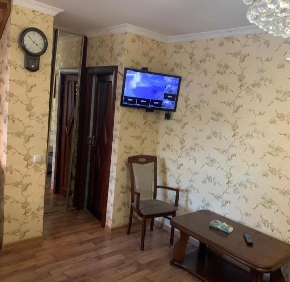 Отель U Zubrytskyh