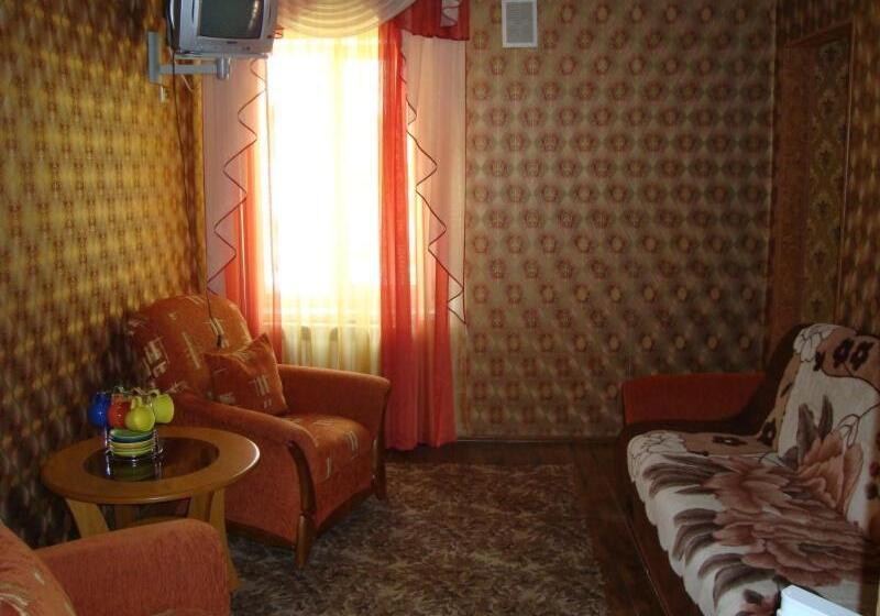 فندق U Zubrytskyh