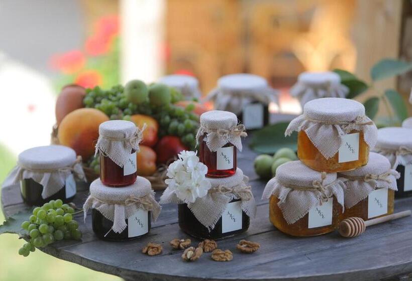 هتل & Wine Cellar Arge