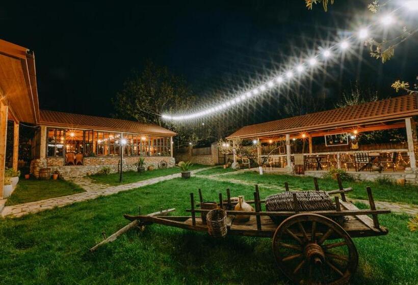 هتل & Wine Cellar Arge